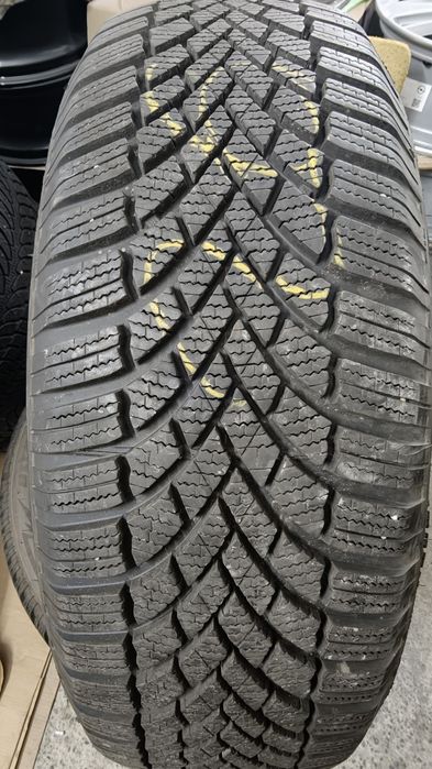 Set 4 anv. iarna Bridgestone 215 65 17, dot.0922, pret/buc