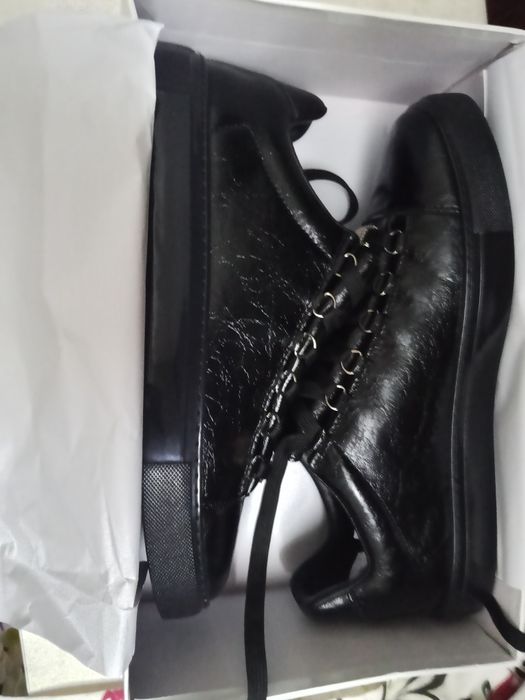 Balenciaga arena