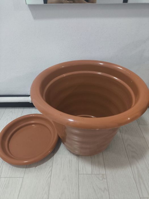 Горшок для цветов