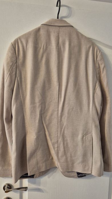 Продавам ленено сако 2 бр