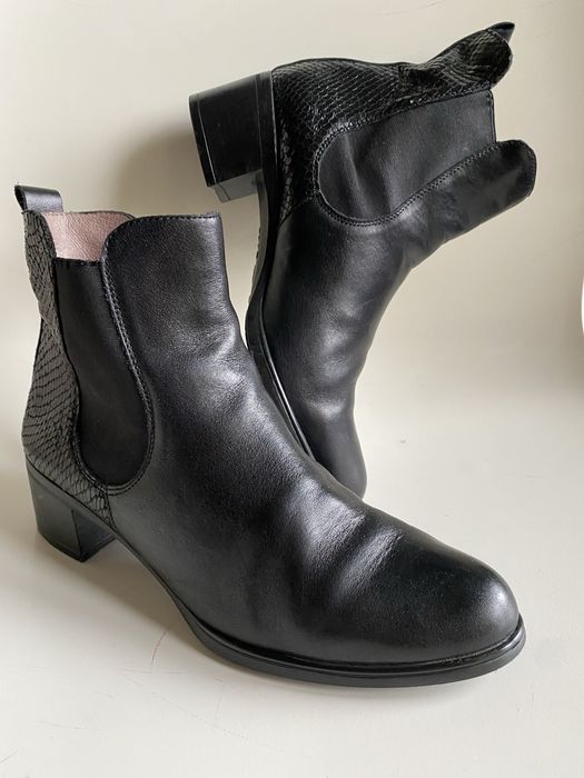Черни боти от естествена кожа, Wonders, N 39/ 40