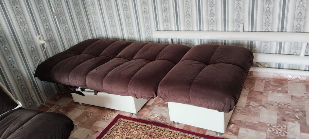 Продам диван в хорошем состоянии