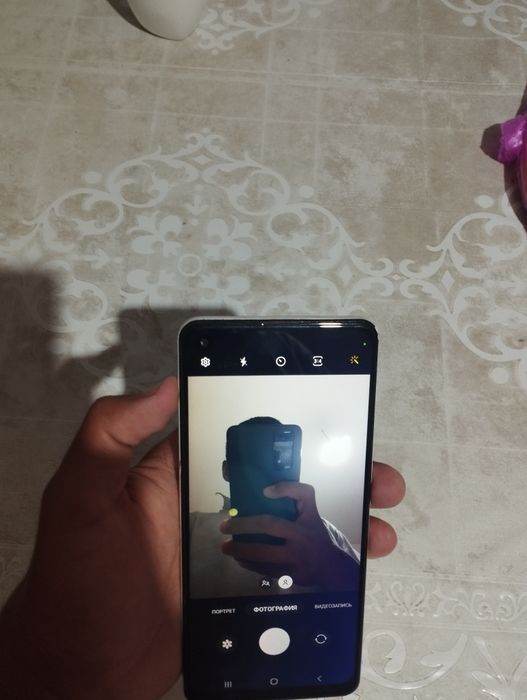 Телефон Samsung A21