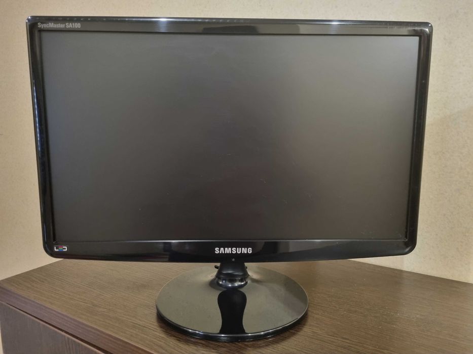 Samsung 22 дюйма FullHD 1080
