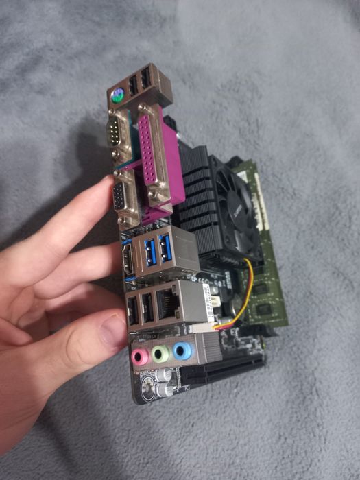 Материнская плата gigabyte ga-e6010n