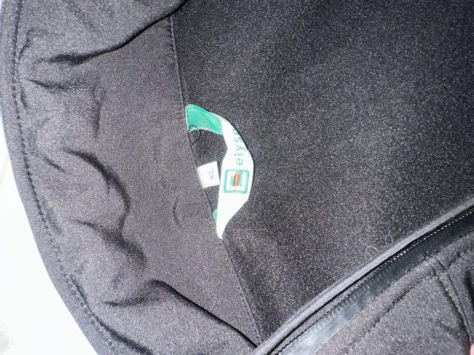 Jacheta impermeabila Mercedes Benz