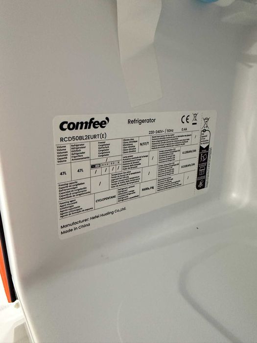Mini frigider cu congelator Comfee 47L GARANTIE 12 luni