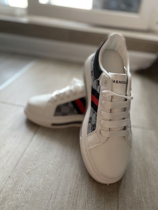 Продам кеды мужские