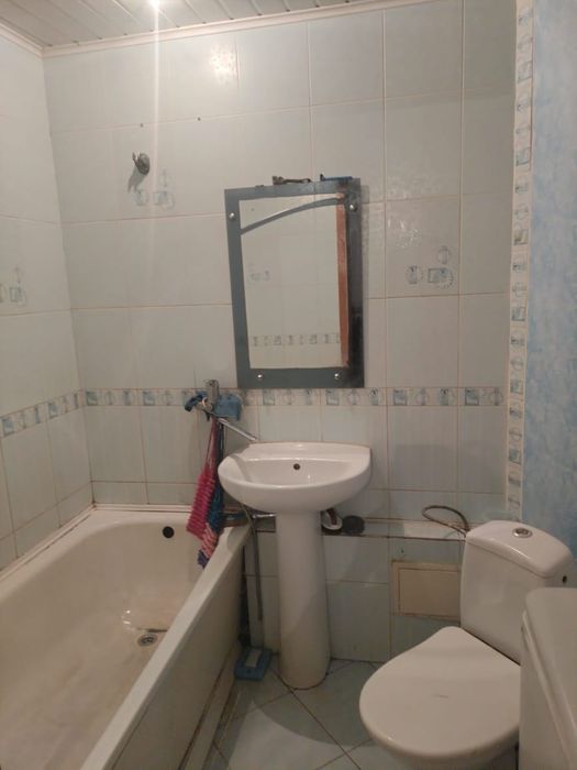 Продам 2ком.кв в районе Алтын алма