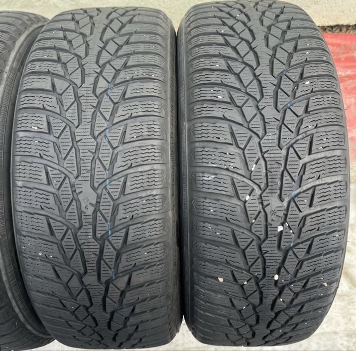 4бр 205/65/16 на 6мм с 21дот Нокиан