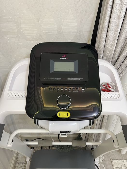 беговая дорожка Dreamfit
