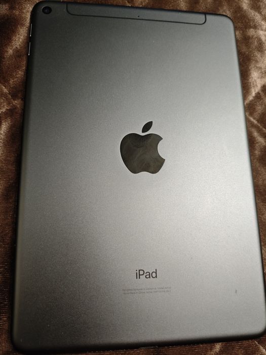 Ipad mini 5 в отличном состоянии.