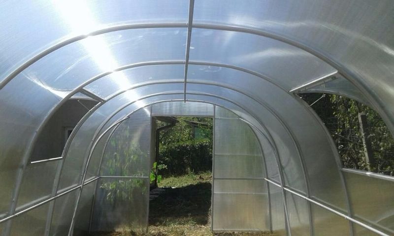 Акция 2026 - Поликарбонатни оранжерии хоби, вила, гради