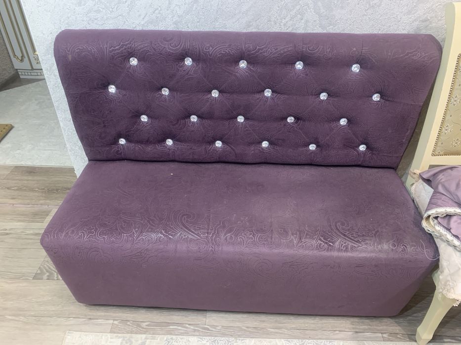 Продам диванчик