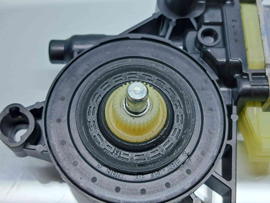 Motoras geam stanga fata Volkswagen Golf 7 (5G) [Fabr 2014-prezent] 5Q