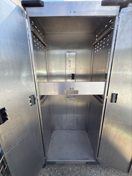 Професионални метални шкафове