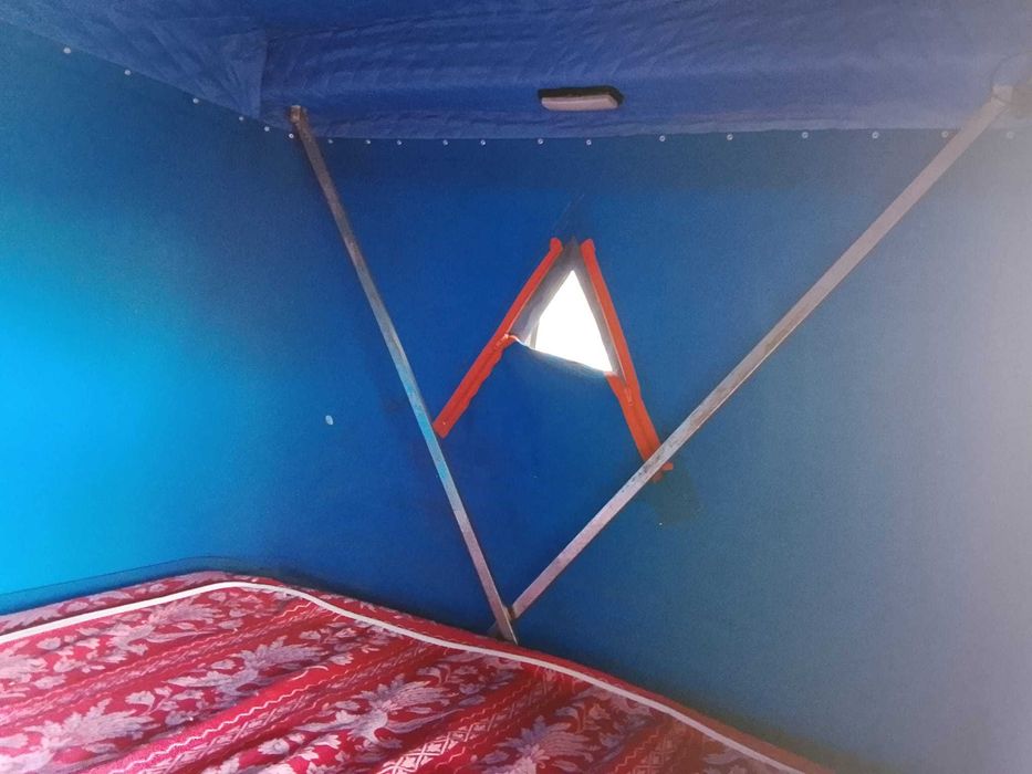 Vînd cort plafon maggiolina