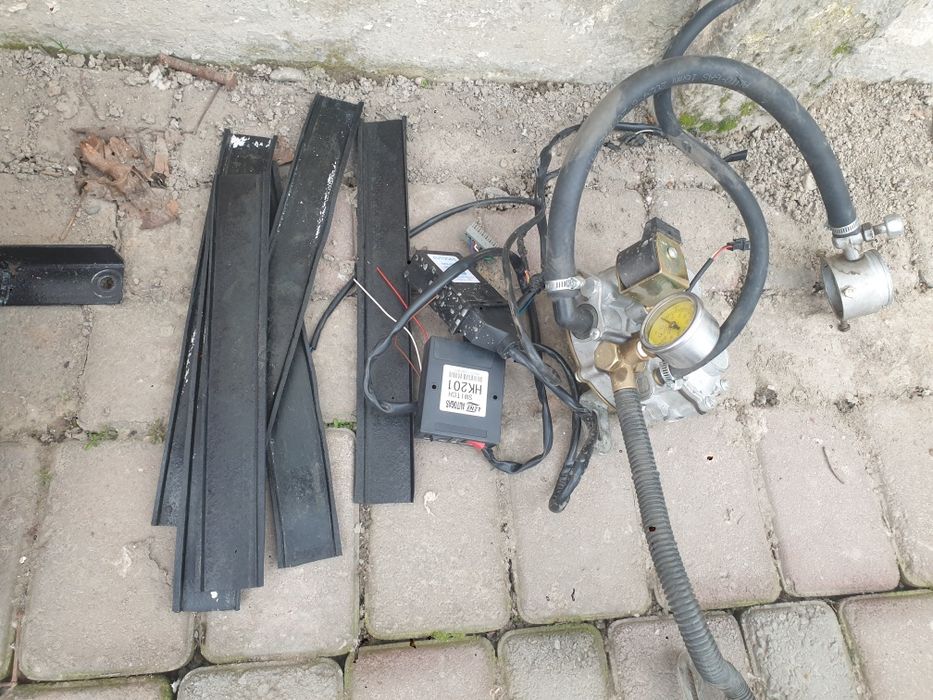 100 лик Kомплект Метан газ балон 100 lik. metan balon