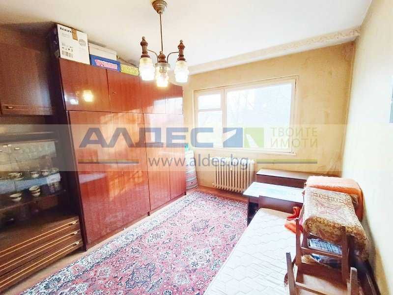 Продава се Едностаен апартамент в София, Гео Милев - 42 кв.м за 3048 €/кв.м - Снимка #1