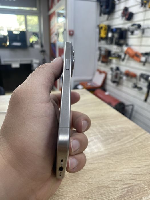 Iphone 15 pro 128 gb (Osp14)