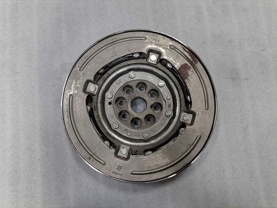 8655637 5A40869 Двумасов Маховик OEM BMW 2 F45 F46 LCI 216d B37