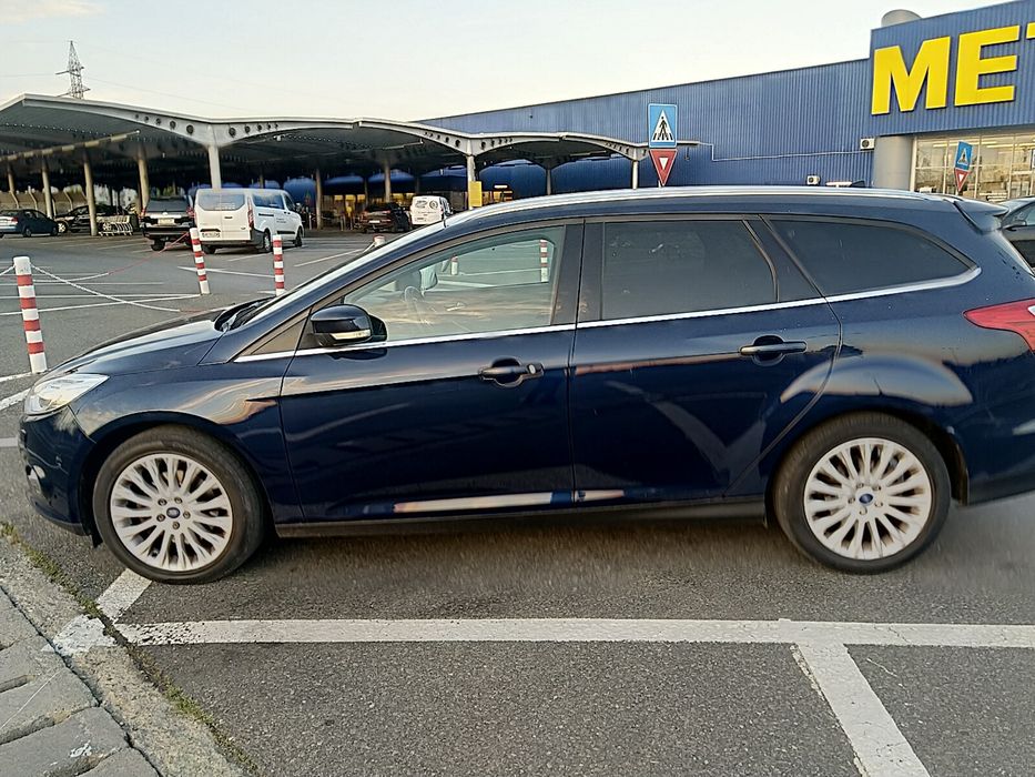 FORD Focus 2012 — imagine 3