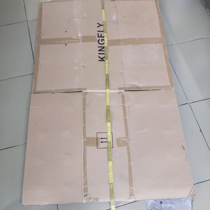 Lomboz uchun karobkalar bor