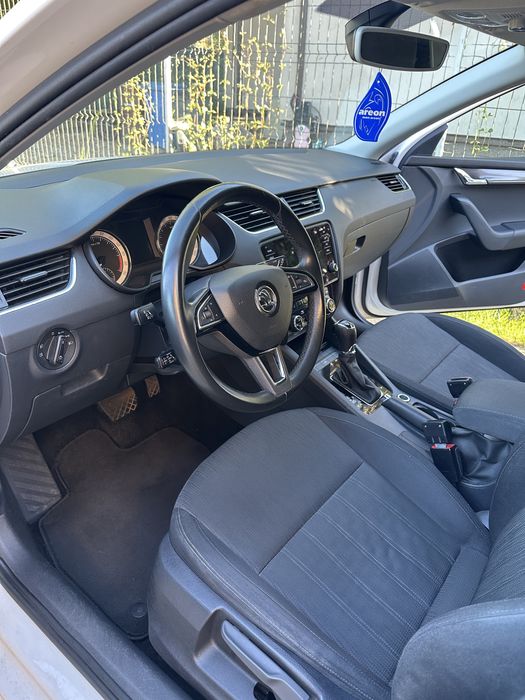 Skoda Octavia 2l DSG7 Panoramic