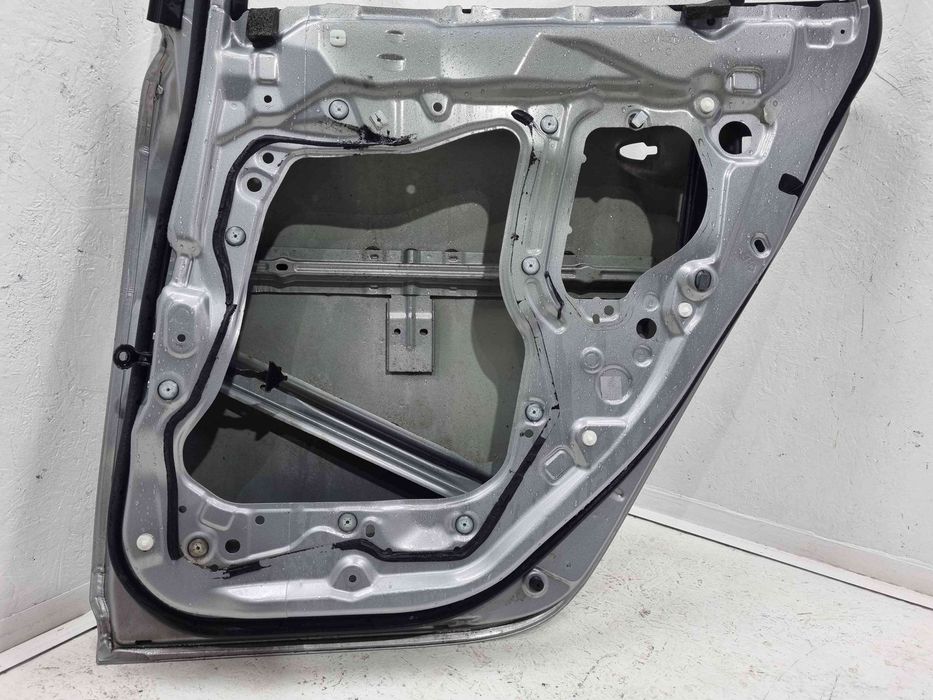Usa dreapta spate MAZDA 3 II Hatchback Facelift [Fabr 2011-2013] Silve