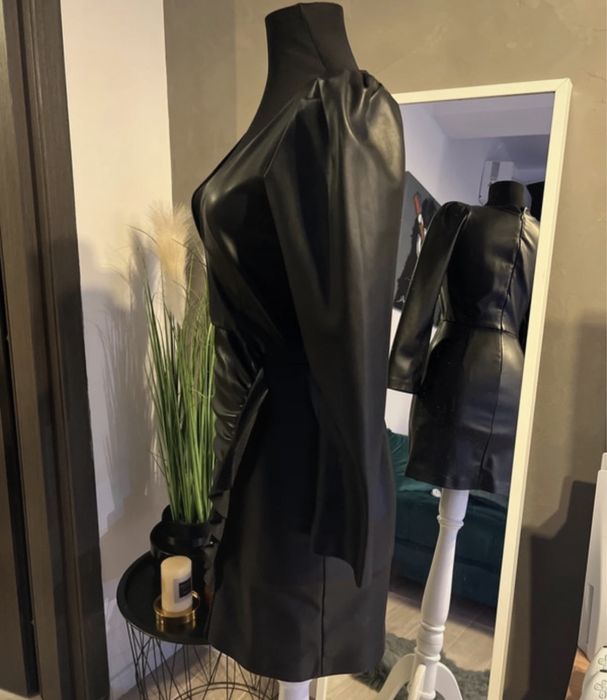 Rochie mini Zara piele