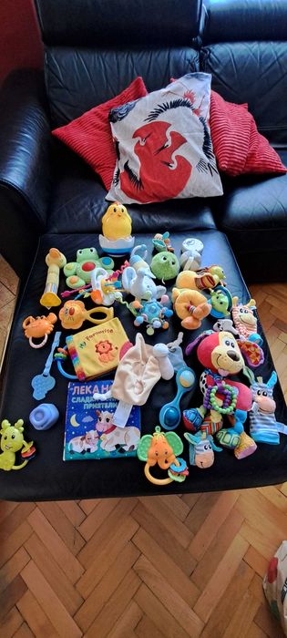 Кошара за активна гимнастика и играчки.