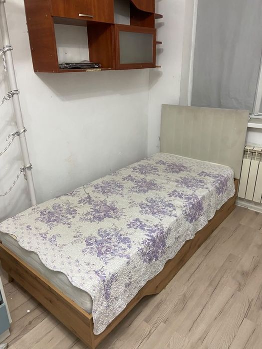 Продам кровать односпальное  10 тысяч