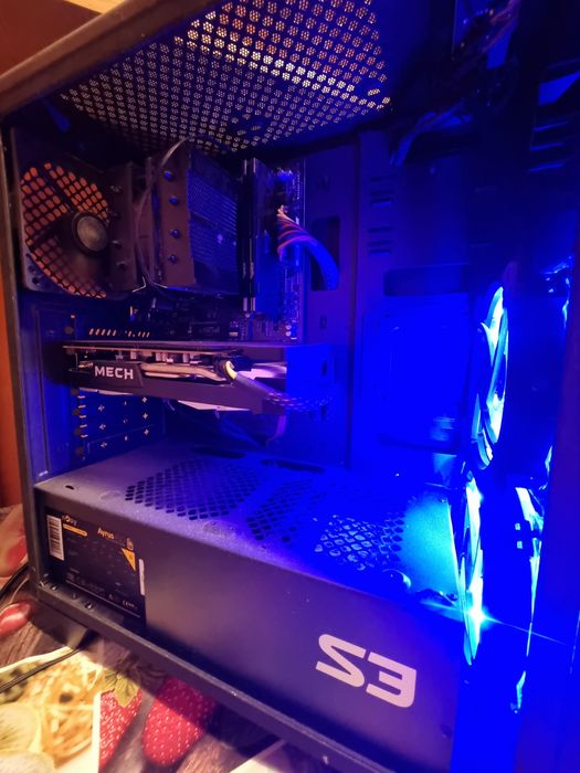 Desktop gaming ryzen 5 3600 24Gb AMD RX 6600 SCHIMB CU SAMSUNG S23