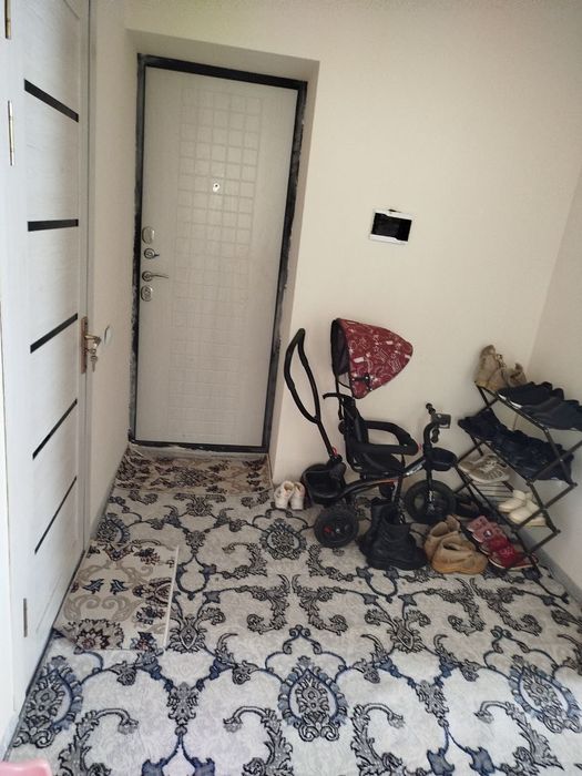 Bõstonliq tumani, Gazalkent, Nahalovka hududi 2 hona, 45 kv, 3 etaj