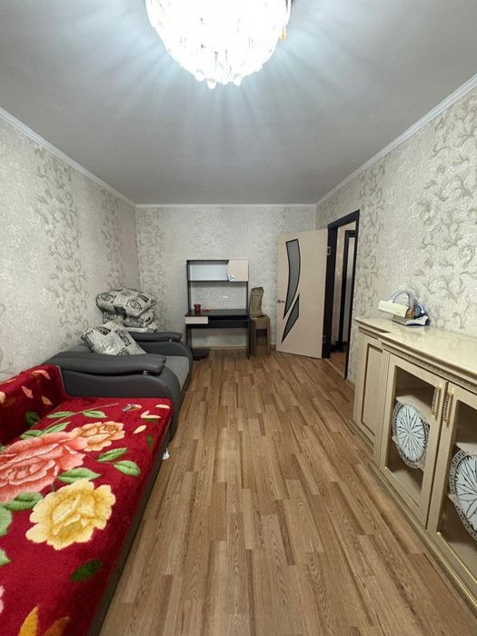 Продам! 2 ком кв 4/5эт р-он Гор. Отдел