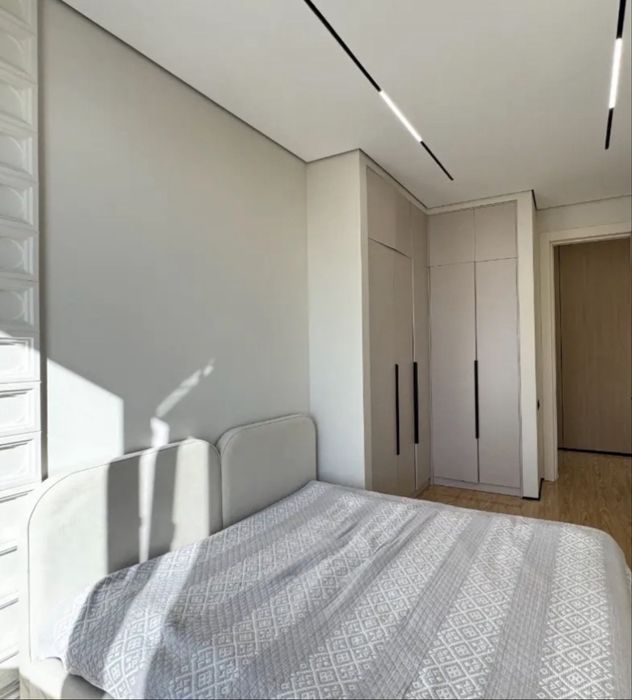 Кровать двуспальная