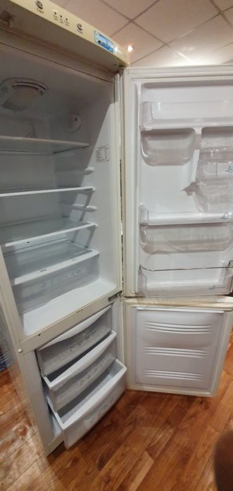 Холодильник самсунг