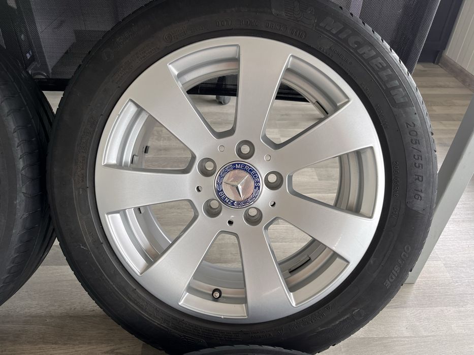 Оригинални джанти 16 цола 5х112 за Мерцедес с летни гуми 205/55/16