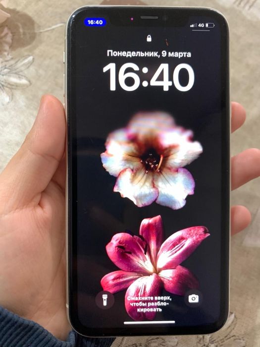 Iphone 11  64 гб в хорошем состояний