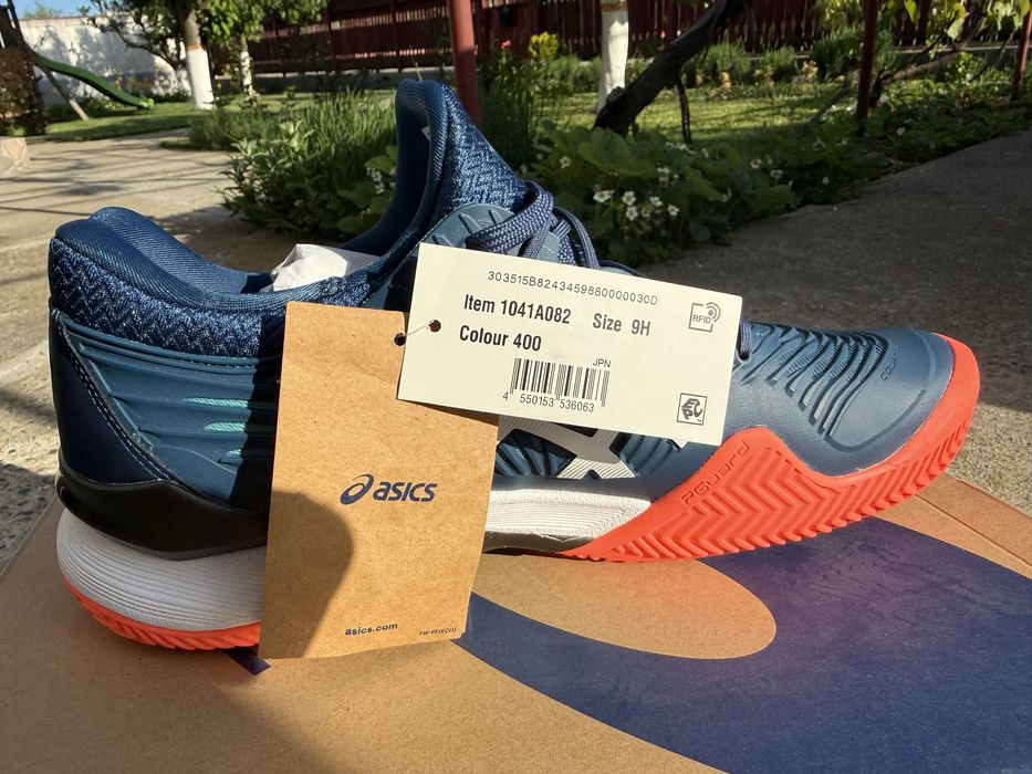 Adidasi Asics noi