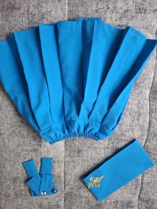 Прокат костюмов. Юбка галстук и пилотка.