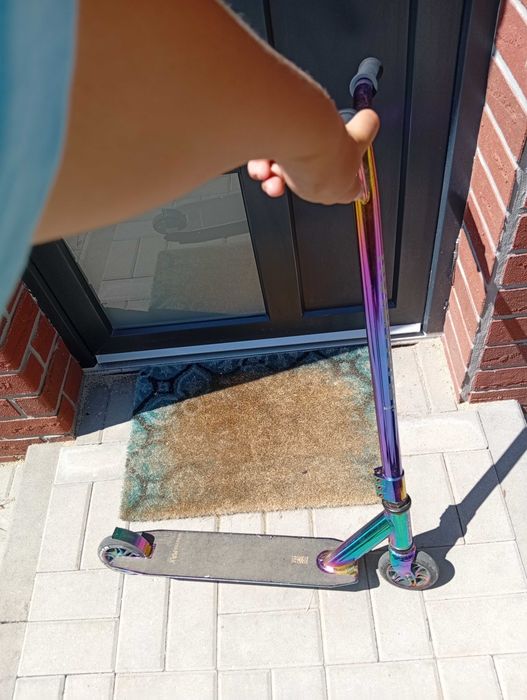 Trotineta Raven kick scooter