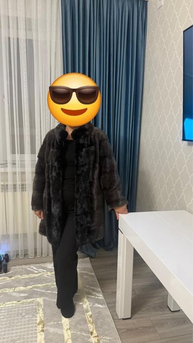 Продаю норковую шубу