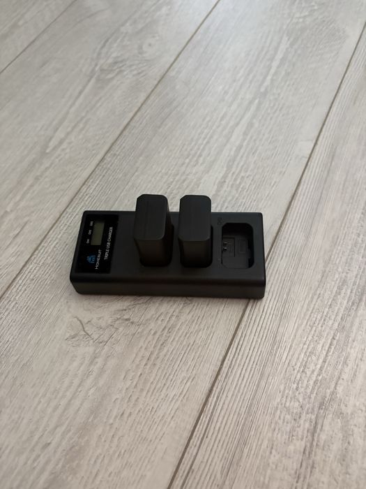 Sony zv e10 Mirroless + Tamron 17-70