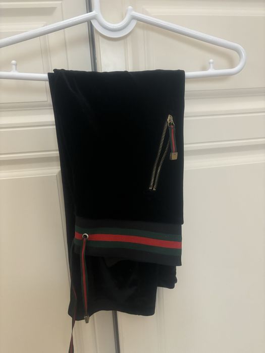 Двойка косюм Gucci