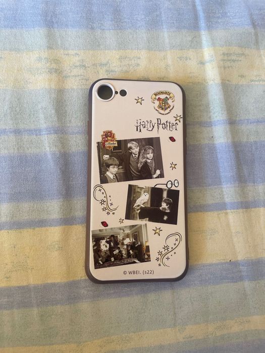 Кейсове за IPhone SE 2020