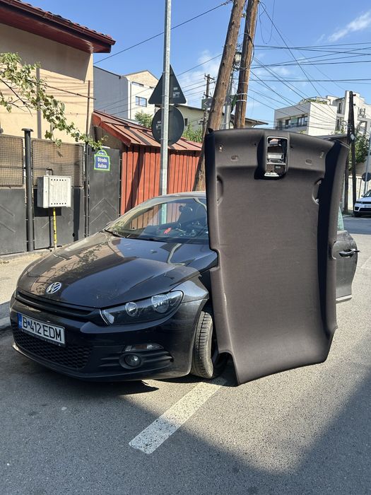 Retapițare plafon auto București Sector 4 | Alcantara, textil, steluțe & ambientale
