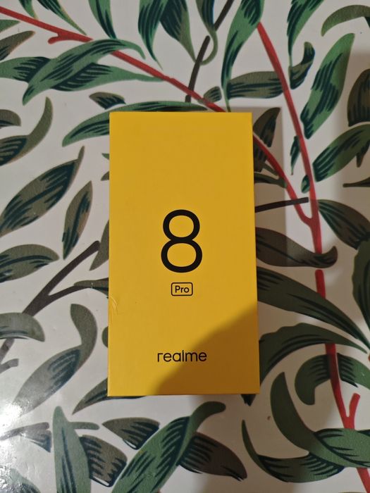 Продам телефон Realme 8 pro