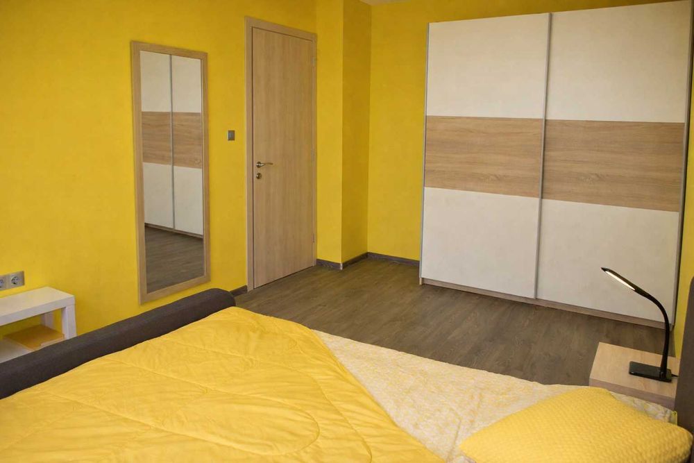 Тристаен ап. под наем в Центъра на София