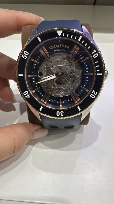 Часы мужские не новые